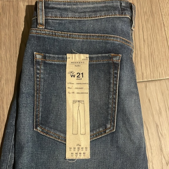 Weekend Max Mara
Jean Skipper Cropped Fit - Picture 7 of 9